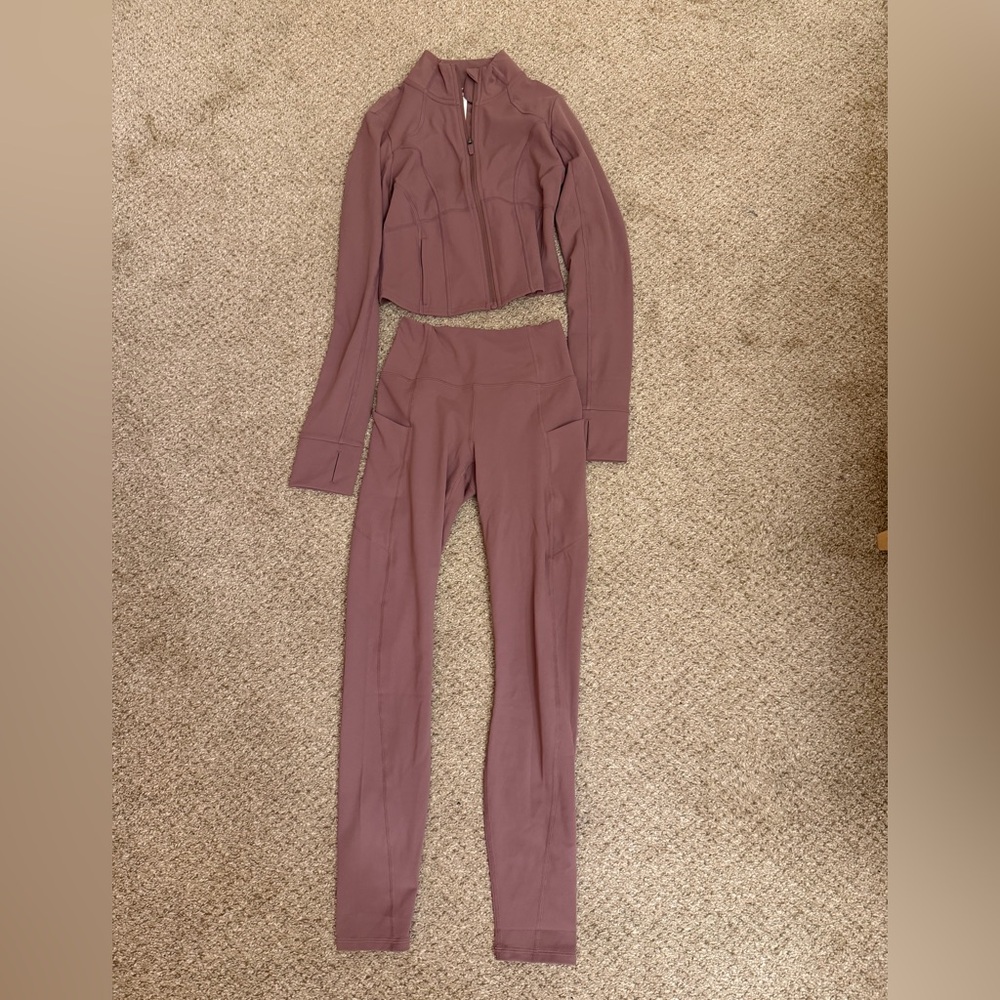 Fabletics Set - image 1